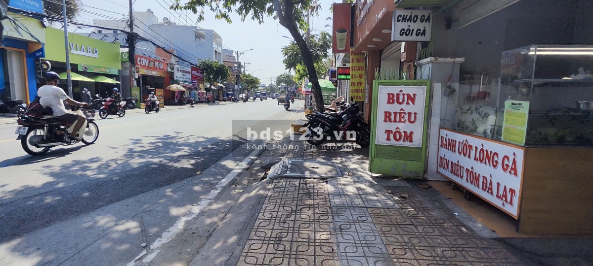 Đât 3 mặt đường Đặng Văn Bi Trường Thọ, Thủ Đức, 7.5tỷ/130m2 đường rộng 8m.
