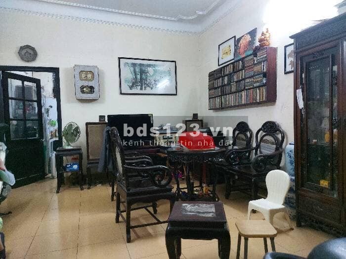 Trung tâm quận Ba Đình, phố Kim Mã, ngõ thông, gần Lăng Bác, nhỉnh 6 tỷ