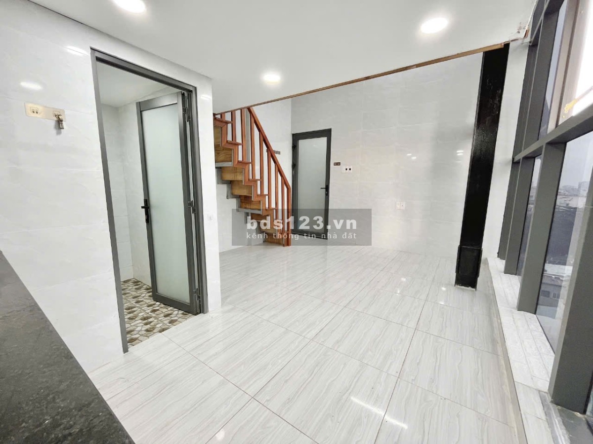 Duplex full nội thất - Thuận tiện đi lại các quận trung tâm