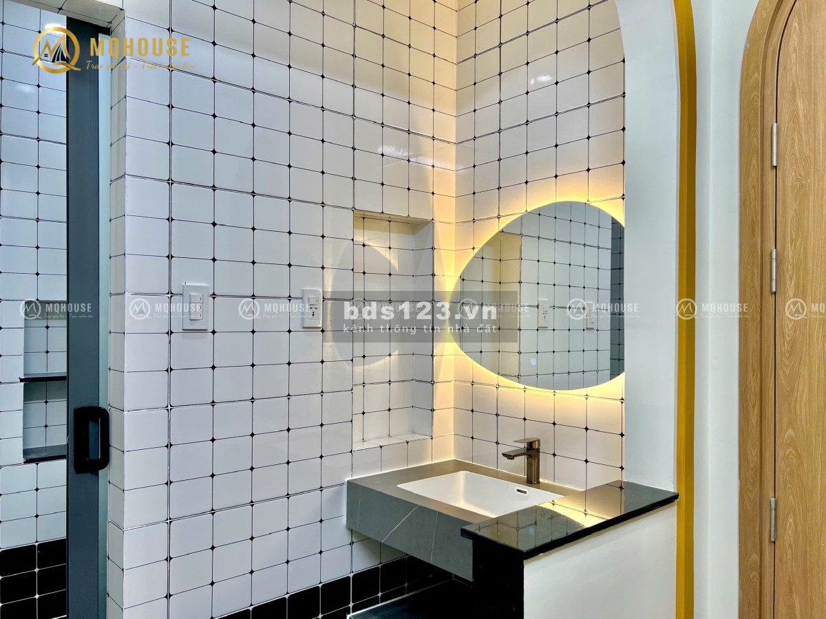 Đối diện Lotte Mart Tân Bình, studio full nội thất ban công rộng