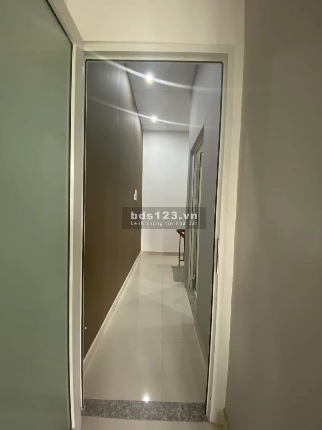 Bán nhà chính chủ 1 trệt 1 lầu 4x12 shr hoàn công giá 1ty150