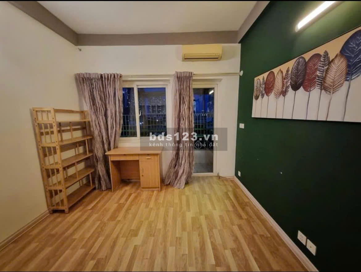 Căn hộ riêng lầu 1, Võ Thị Sáu, Q3, 80m2, 2pn, 11tr/tháng.