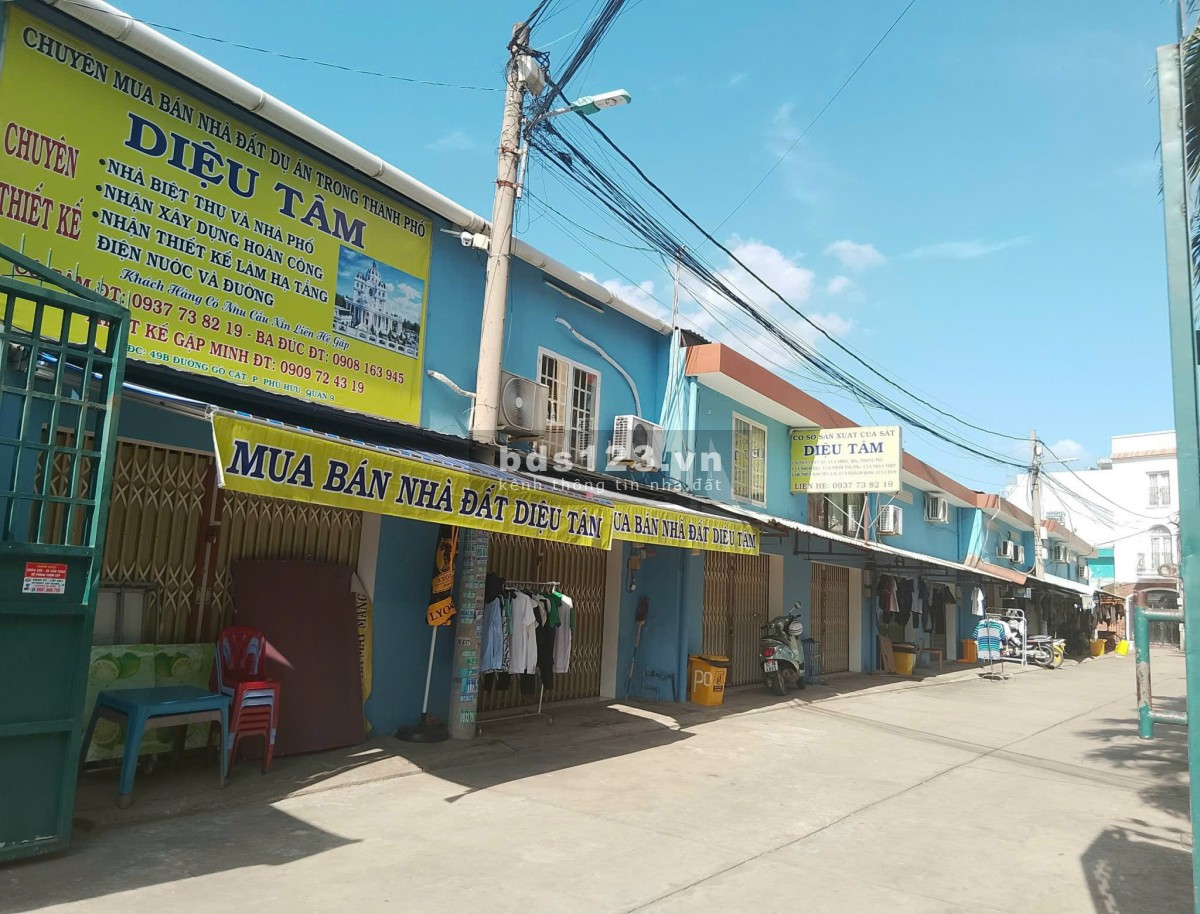 Nhà trọ 2 mặt tiền Gò Cát, phú hữu, quận 9, 17.5tỷ/372m2.