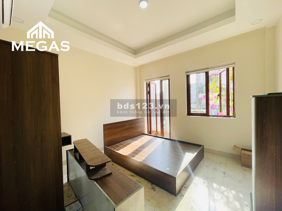 Khai trương căn hộ dịch vụ siêu đẹp studio ban công ngay tại Tân Bình, rộng đến 30m2