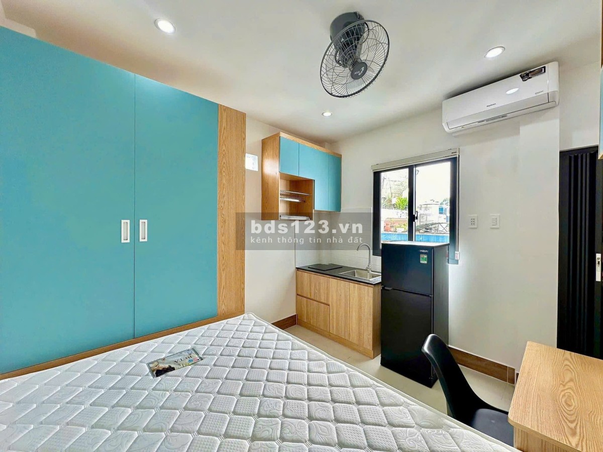 Cho thuê căn hộ Mini đường Trần Minh Quyền, P10,Q10,18m2, 4.5tr/tháng