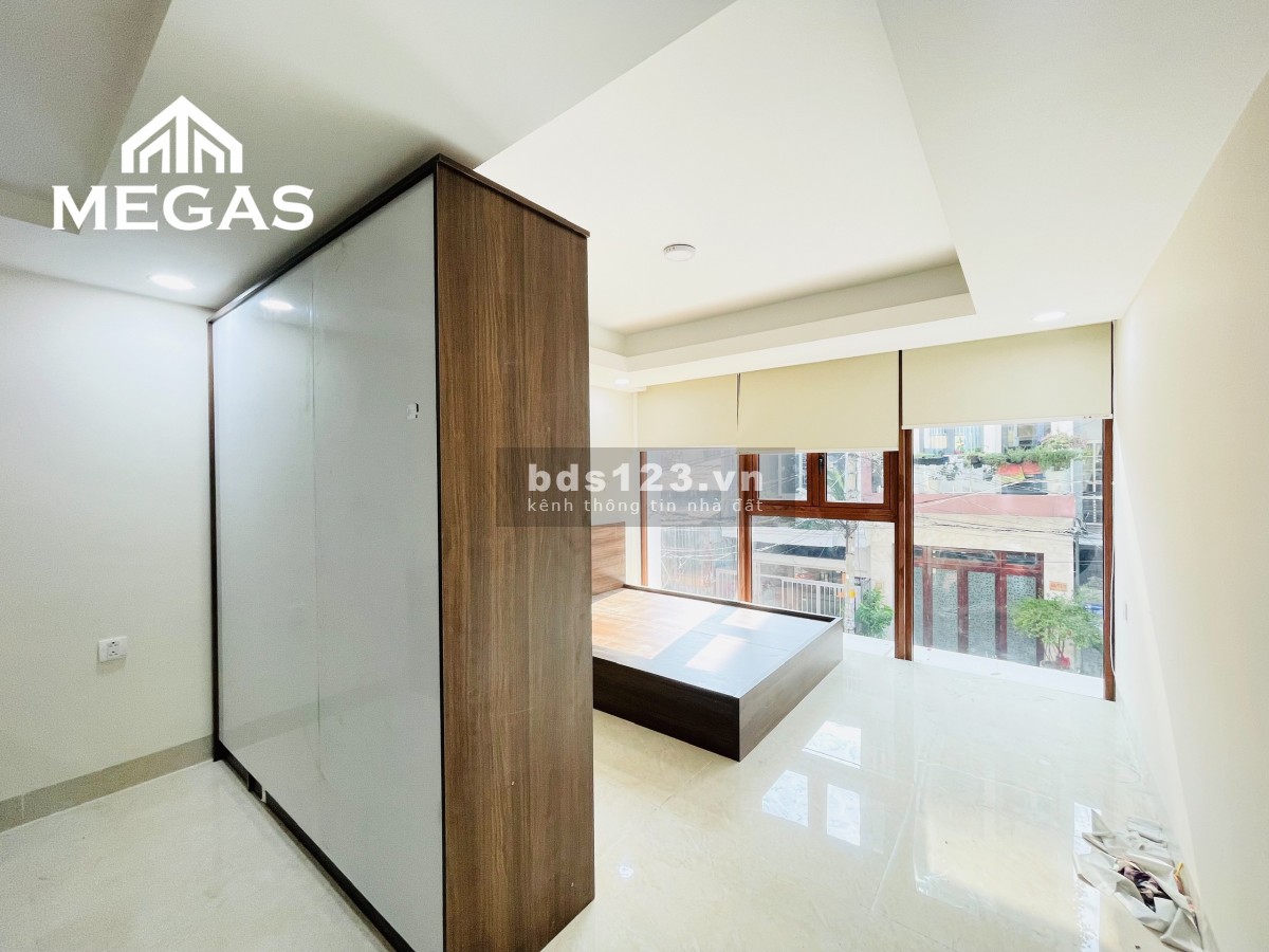 Khai trương căn hộ dịch vụ siêu đẹp studio ban công ngay tại Tân Bình, rộng đến 30m2