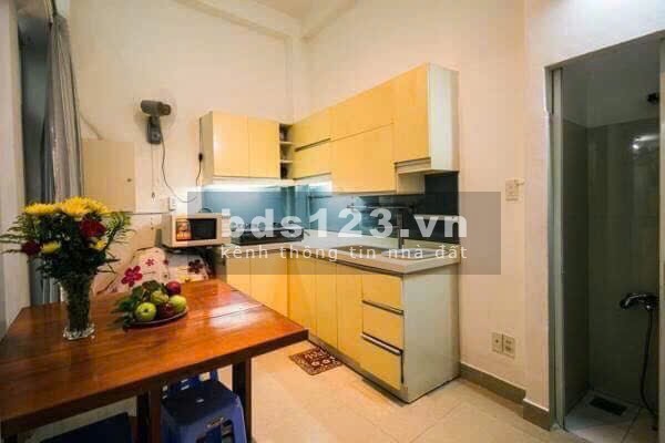 Homestay phố Tây Bùi Viện Q.1 - Thu nhập 240 triệu/ năm - Chỉ nhỉnh 5 tỷ