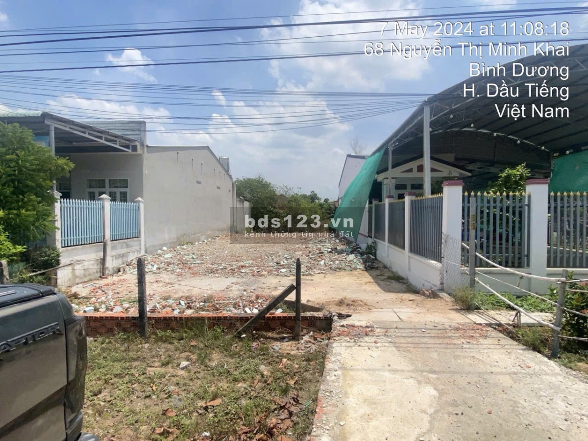 Bán 300m2 đất mặt tiền đường Nguyễn Thị Minh Khai, đất ở Đô Thị, Dầu Tiếng, Bình Dương