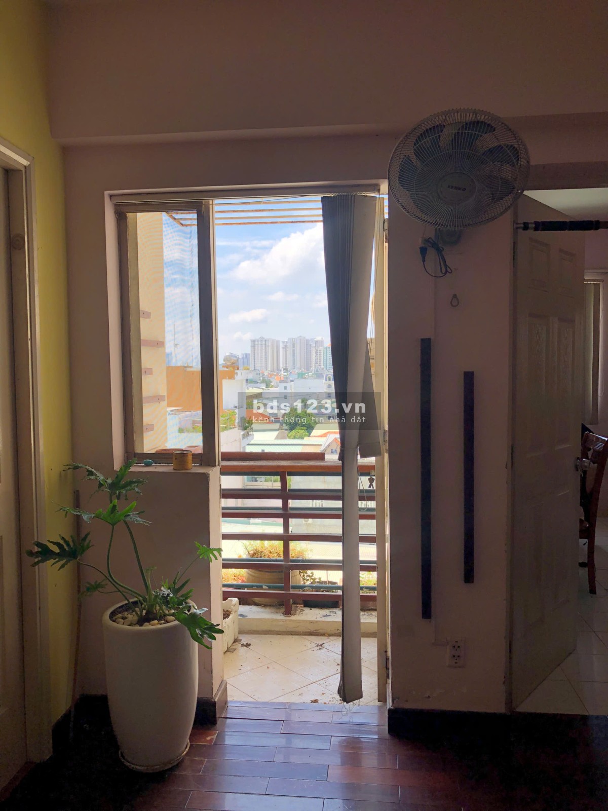 Chính chủ cần bán căn hộ CC Mỹ Thuận liền kề Võ Văn Kiệt
