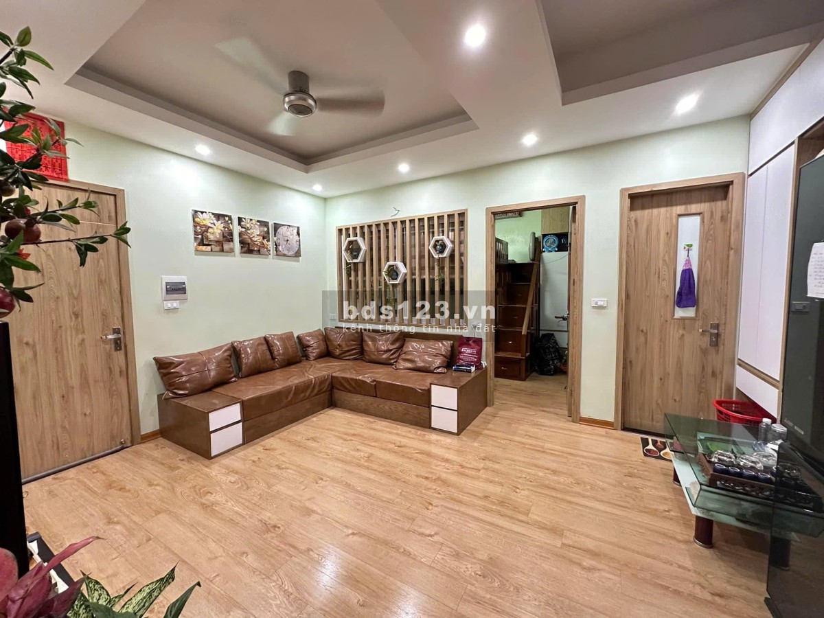 Chính chủ cần bán Căn hộ 60m2 tòa CT8A KĐT Đại Thanh- LH 09848805657