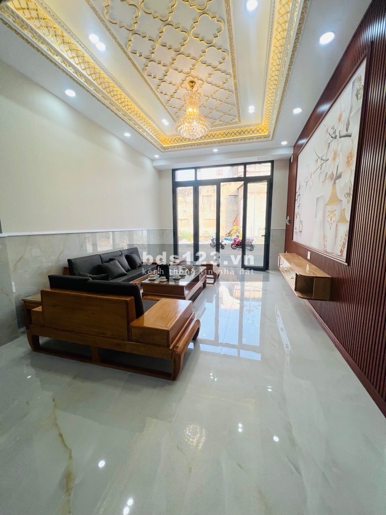 Hàng hiếm phân lô VIP Tô Hiệu - Hòa Bình - Tân Phú - Chỉ 9.8 tỷ