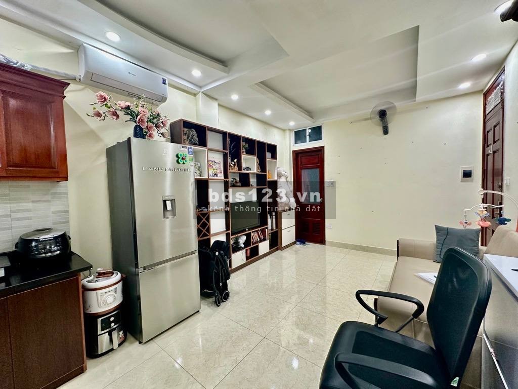 Bán chung cư mini phố Hoàng Ngân Thanh Xuân giá tốt 1,65 tỷ VND, 45M2