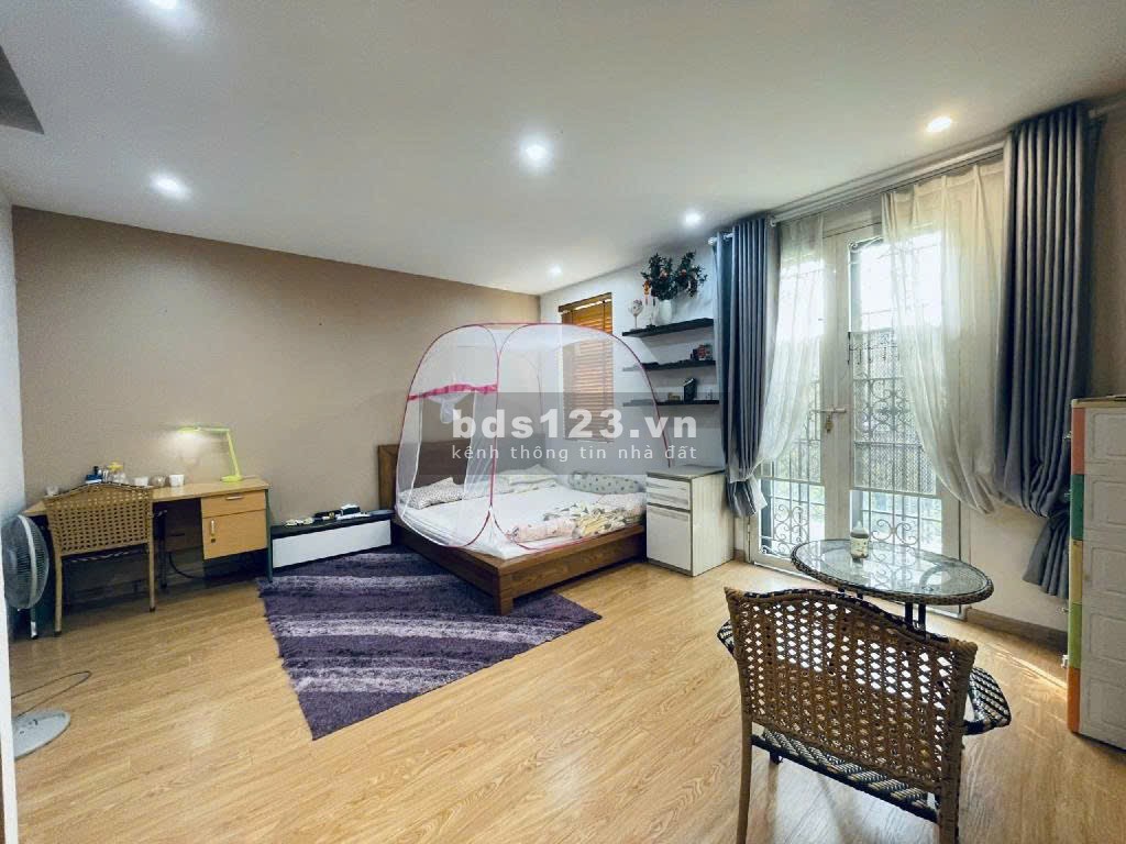 Thang máy, nội thất xin xò, KĐT mới Đại Kim, vỉa hè 2 bên, ô tô tránh, hiếm nhà bán