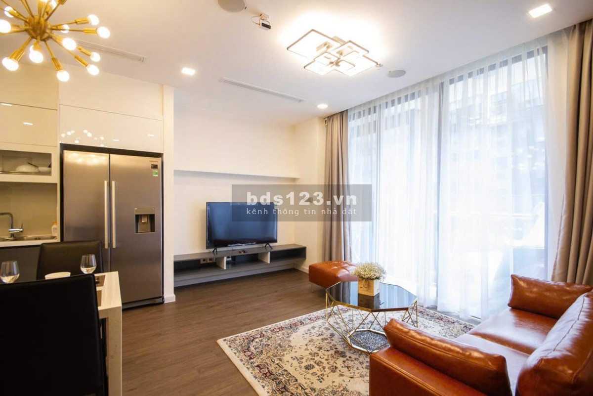 Chuyển nhượng căn hộ Vinhomes Golden Bason 2 phòng ngủ, 78m2 giá tốt