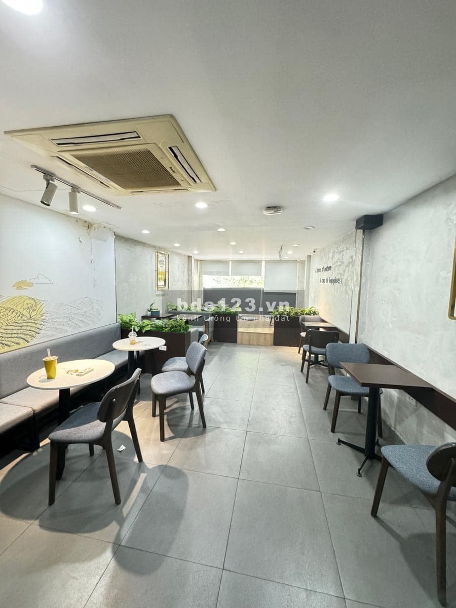 Bán nhà MP 7 tầng thang máy Lạc Long Quân 51m2 x 4m. Kinh doanh tấp nập tầm tiền 24 tỷ