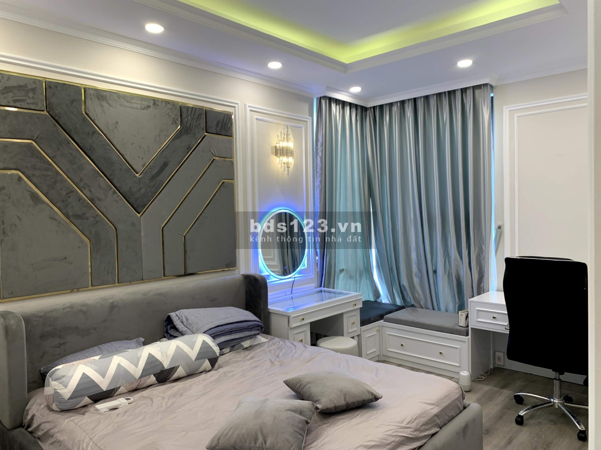Bán căn hộ 3PN đẹp nhất Jamila Khang Điền, tầng trung, sổ sẵn, tặng full nội thất decor chỉ 5.x tỷ