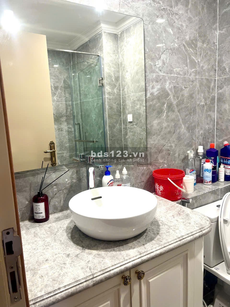 Cần bán căn hộ chung cư Hòa Bình Green 105m2, 3 PN - tại Ba Đình, Hà Nội