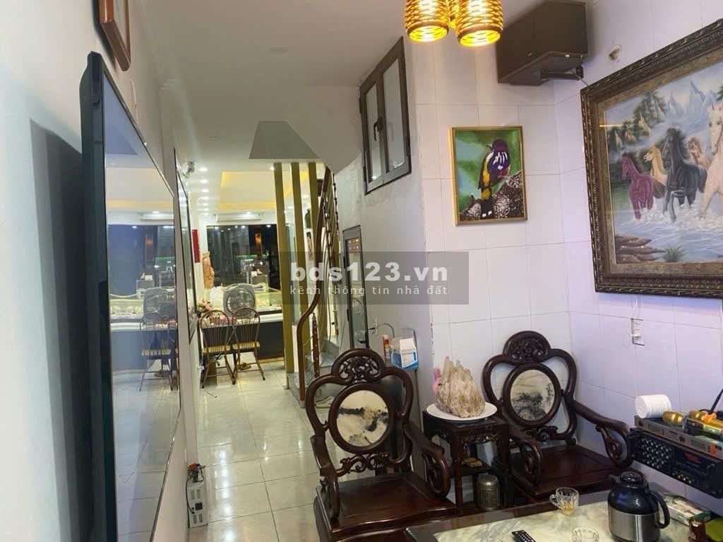 Duy nhất một căn - Nhà mới king koong - Chủ cần tiền bán gấp - Mặt phố Kim Ngưu, Hai Bà Trưng