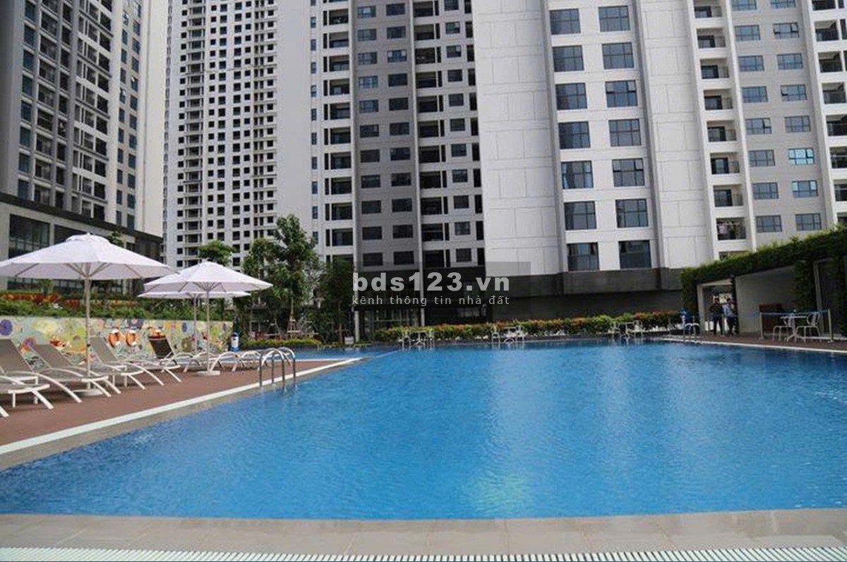 Bán gấp căn 2 ngủ 2wc nội thất cơ bản nhà đẹp giá rẻ nhất Goldmark City - 136 Hồ Tùng Mậu