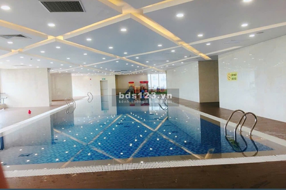 Bán gấp căn 2 ngủ 2wc nội thất cơ bản nhà đẹp giá rẻ nhất Goldmark City - 136 Hồ Tùng Mậu
