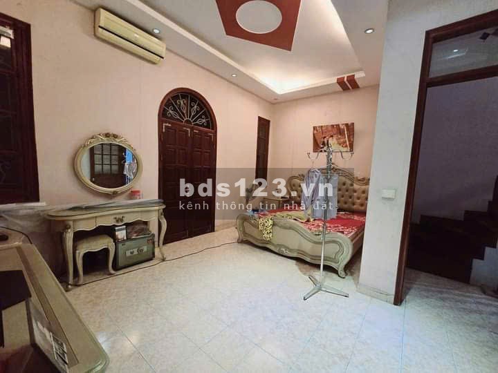 Cần bán biệt thự phường Nghĩa Đô Quận Cầu Giấy giá đầu tư