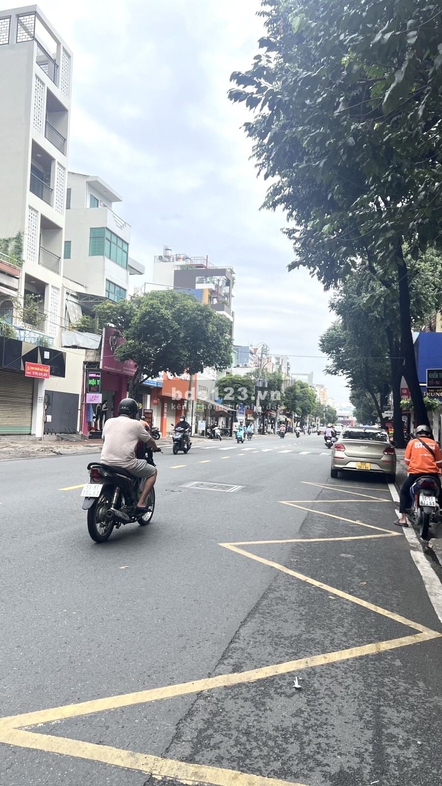 Bán nhà mặt tiền Ông Bích Khiêm, hàng siêu hot! 14,2 tỷ, 55M2