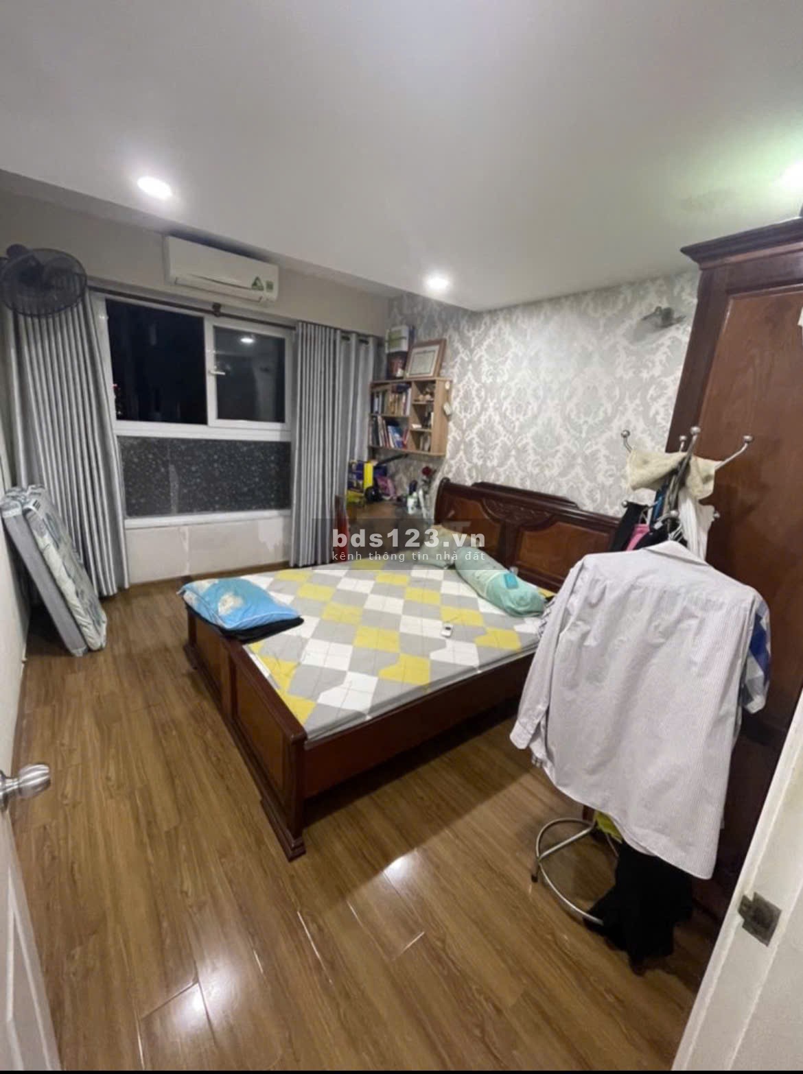Cho thuê chung cư Phúc Yên 1, Phan Huy Ích, P15, Tân Bình 130m2, 3pn, 3wc, 15tr/tháng.