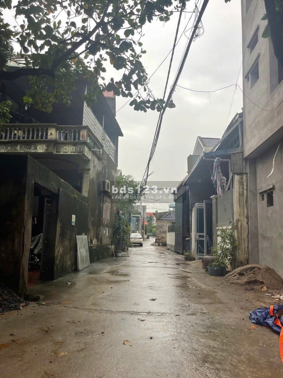 Cần bán gấp căn nhà tại Chúc Sơn, Chương Mỹ, Hà Nội
