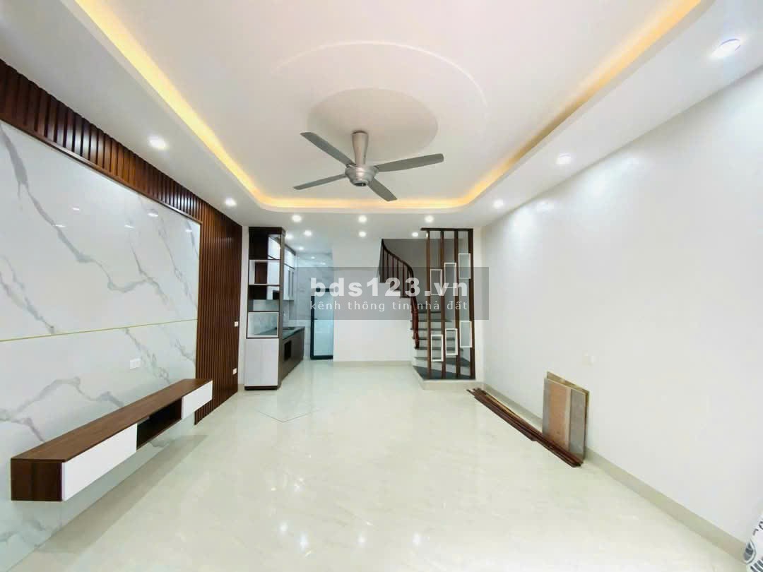 Hàng kín Mỗ Lao, 167tr/m2, sẵn nhà 43m2, 4 tầng full nội thất, ở cực sướng