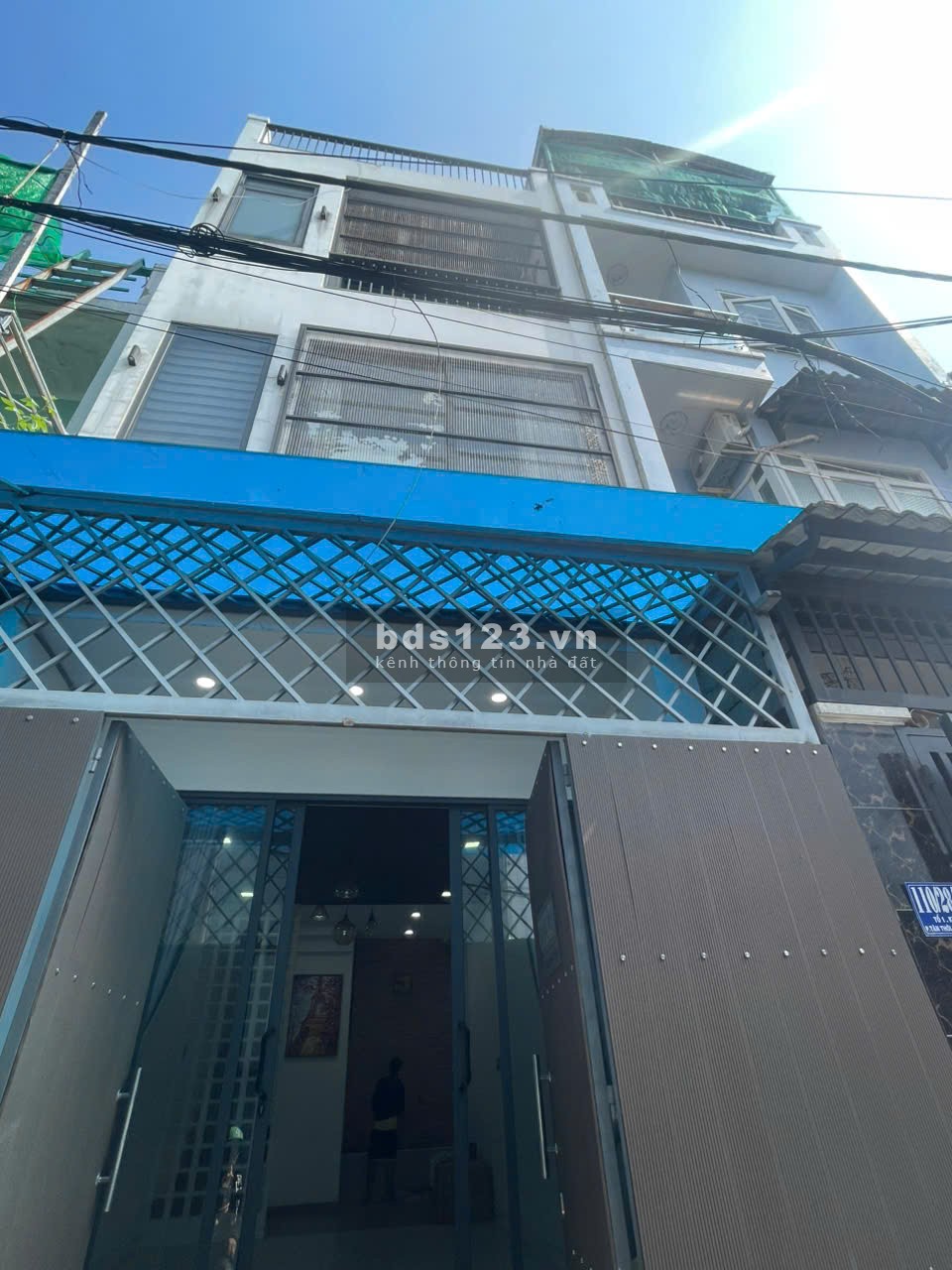 Nhà trương thị hoa, Q12, DT: 4.2 x 11, đúc 2 lầu, 2PN, 3WC, giá 8.5tr