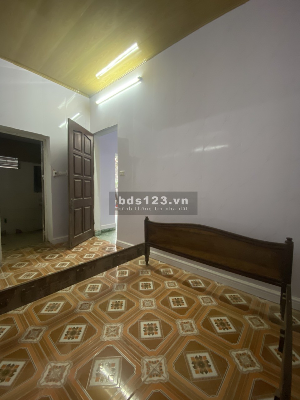 Nhà cho thuê trọ gia đình Xuân Đỉnh 100m2 cấp 4 sân vườn giá 8tr/th