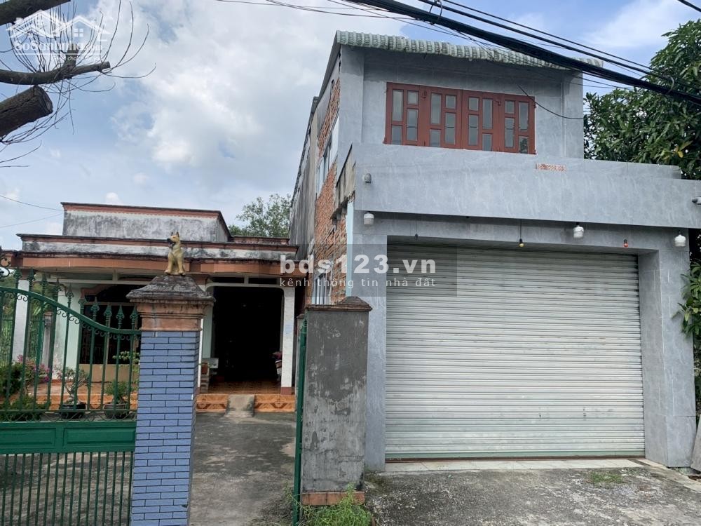 Chính chủ bán hoặc cho thuê nhà mặt tiền 12M đường Cây Trôm Mỹ Khánh, Phước Hiệp, Củ Chi. Giá 2,2 tỷ