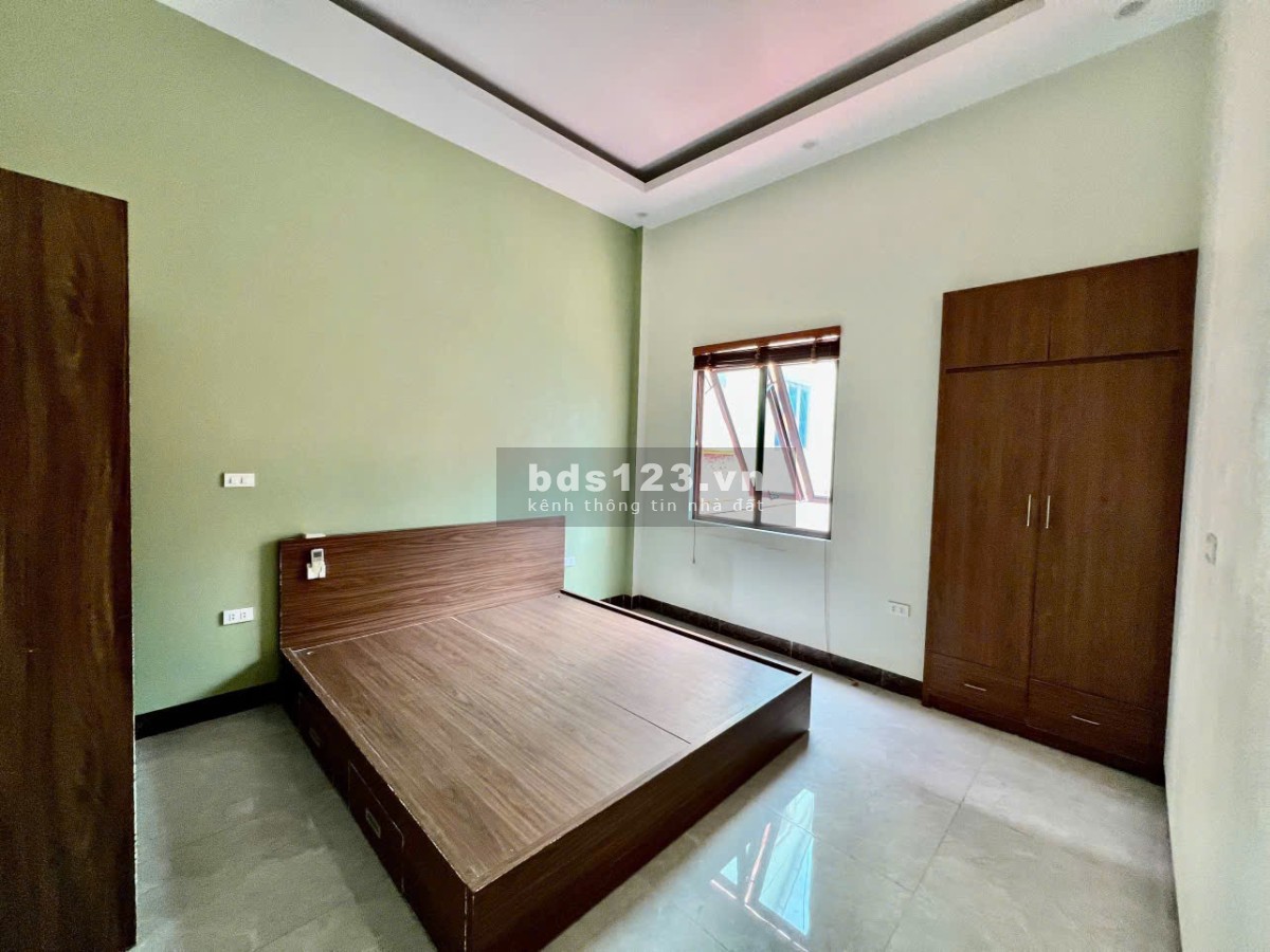 Bán đất đấu giá tổ 3, Chi Đông, Mê Linh, HN. Tặng nhà cấp 4 kinh doanh. DT 100m, giá 5,8 tỷ.