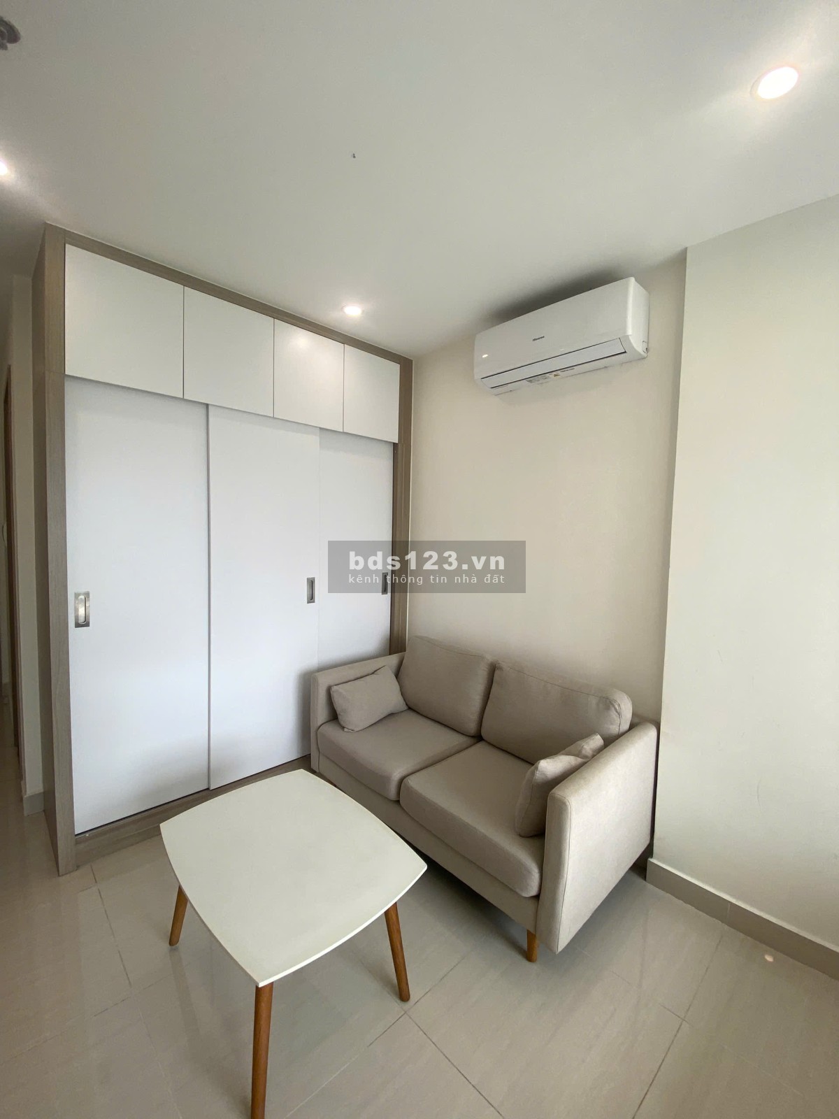 Bán căn studio đồ cơ bản mới tinh 31.2m2 rẻ nhất Vinhomes Ocean Park 1.7 tỷ LH: 0869856050