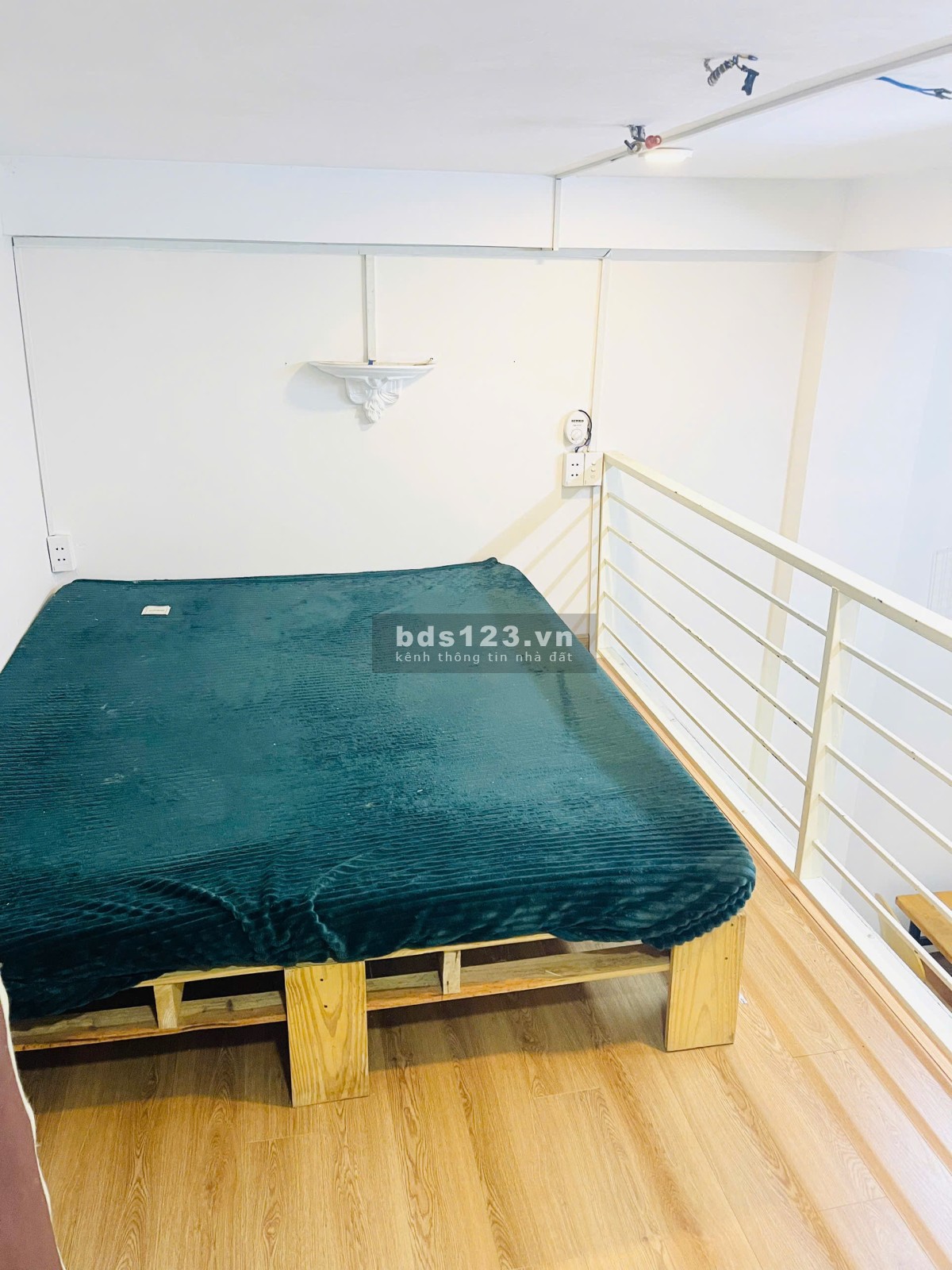 CHDV 30m2 đường Giaỉ Phóng Tân Bình có gác, cửa sổ lớn chỉ 5 triệu.