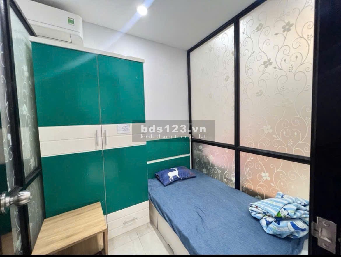Cho thuê chung cư Ruby Garden, Tân Binh, 125m2, 3pn, 3wc, 15tr, Lầu 14.