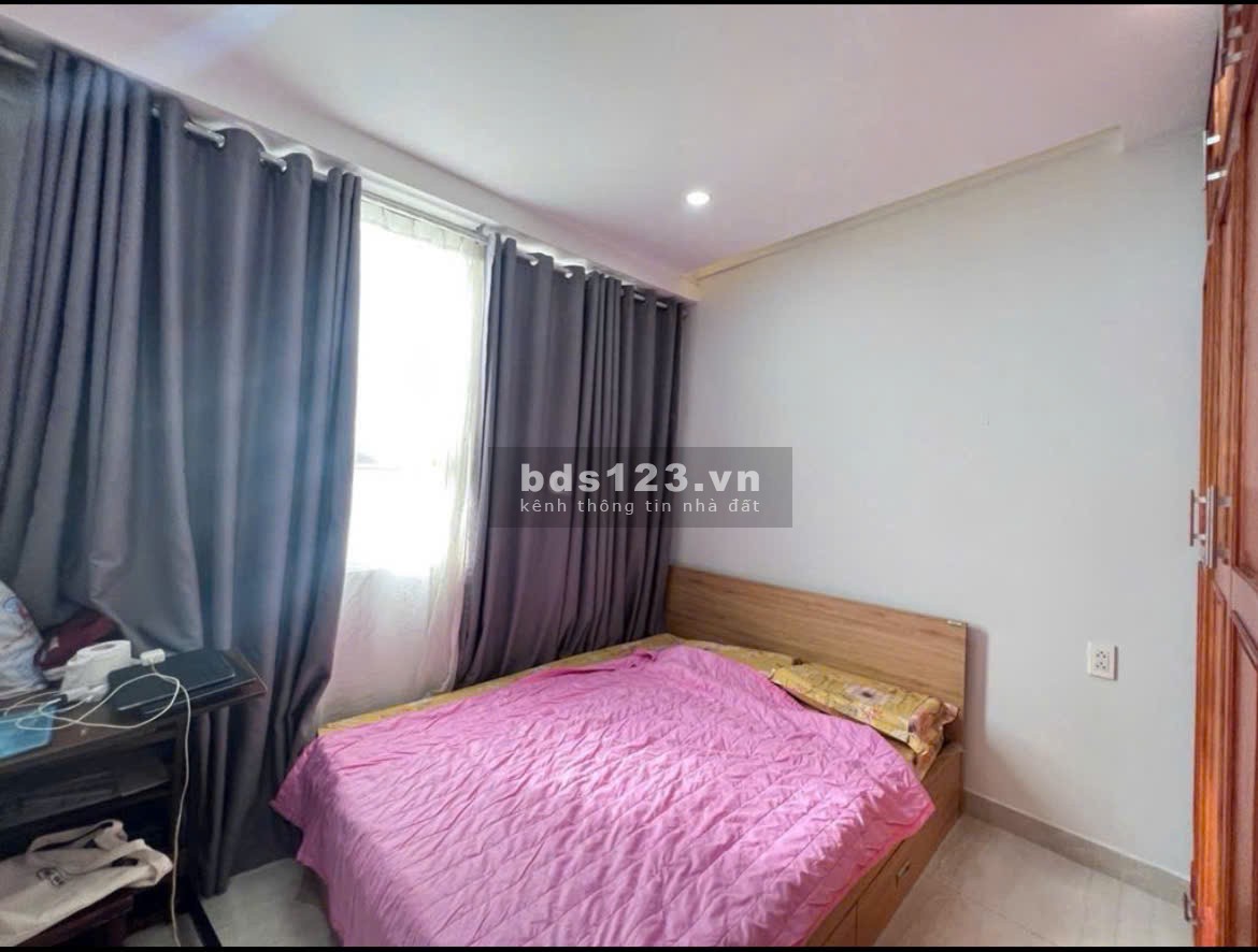 Cho thuê chung cư Ruby Garden, Tân Binh, 125m2, 3pn, 3wc, 15tr, Lầu 14.
