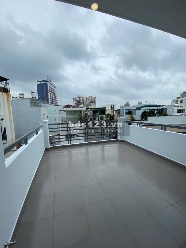 Chủ cần bán nhà quận 3 Lê Văn Sỹ giá 6.8ty + 34M2 + 5 Tầng + 3PN + Sổ vuông