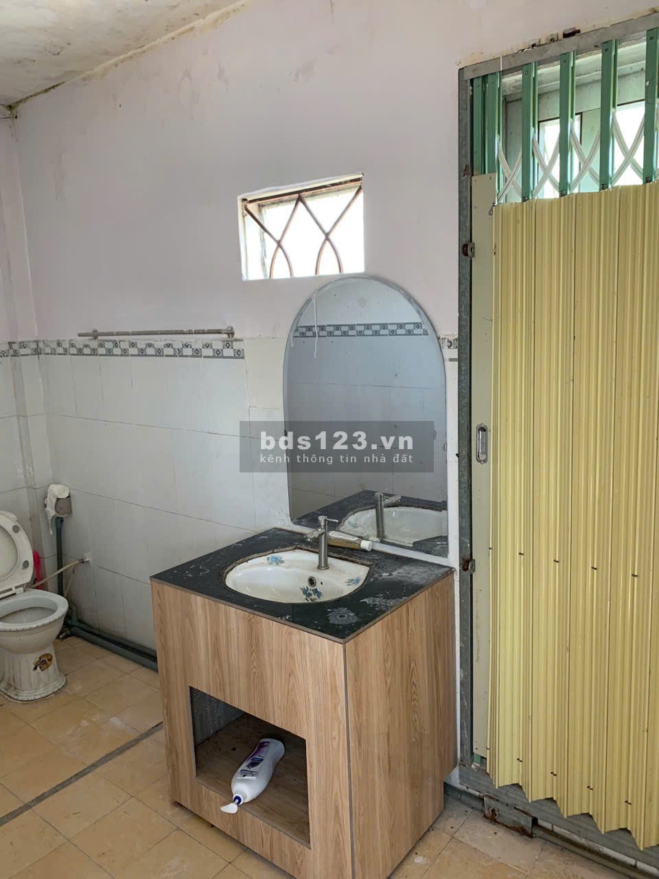 Chính chủ bán hoặc cho thuê nhà mặt tiền 12M đường Cây Trôm Mỹ Khánh, Phước Hiệp, Củ Chi. Giá 2,2 tỷ