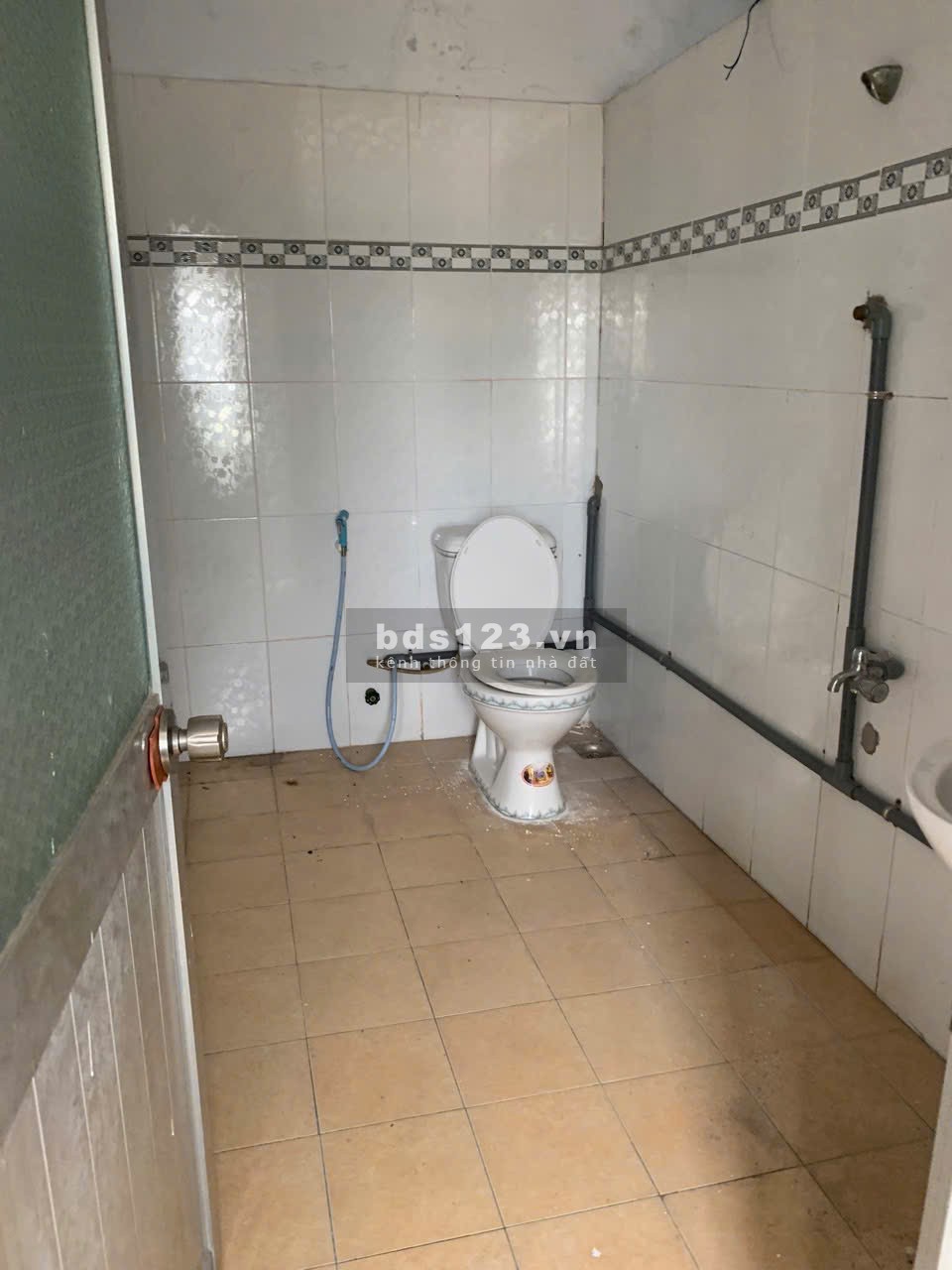 Chính chủ bán hoặc cho thuê nhà mặt tiền 12M đường Cây Trôm Mỹ Khánh, Phước Hiệp, Củ Chi. Giá 2,2 tỷ