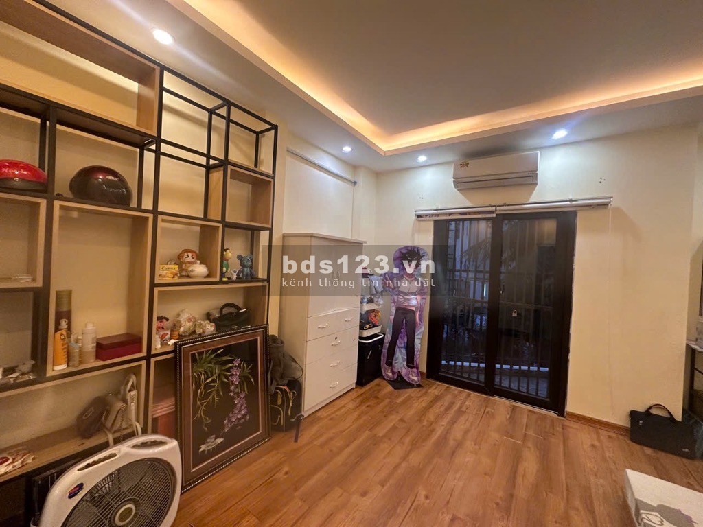 Rất đẹp - Ngõ ô tô - Siêu thoáng - Bán nhà Lĩnh Nam - Hoàng Mai - 33m - 5.1ty.