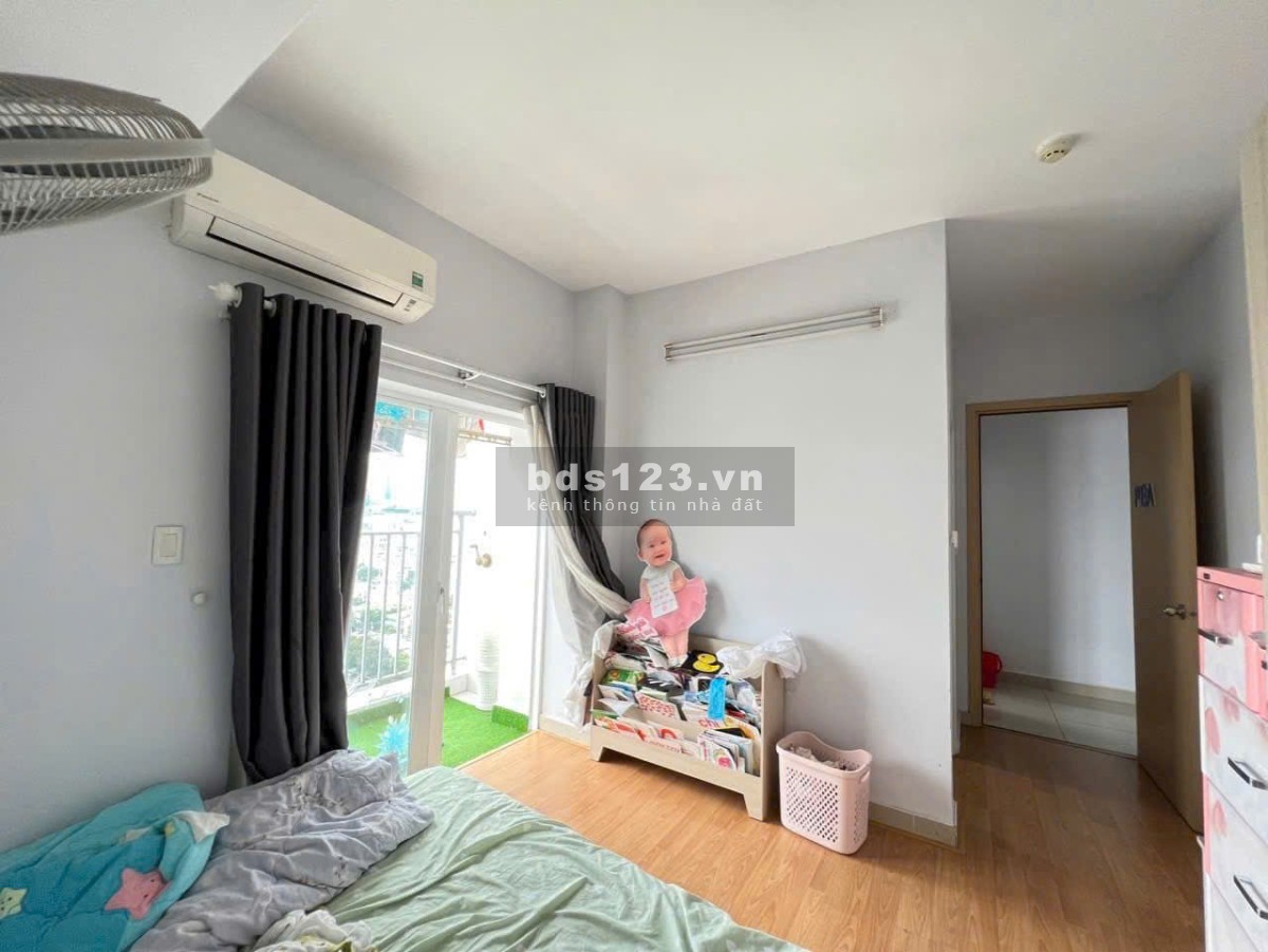 Cho thuê chung cư Phúc Yên 2, Tân Bình, 137m2 3pn, 3wc NT, 15tr/tháng.