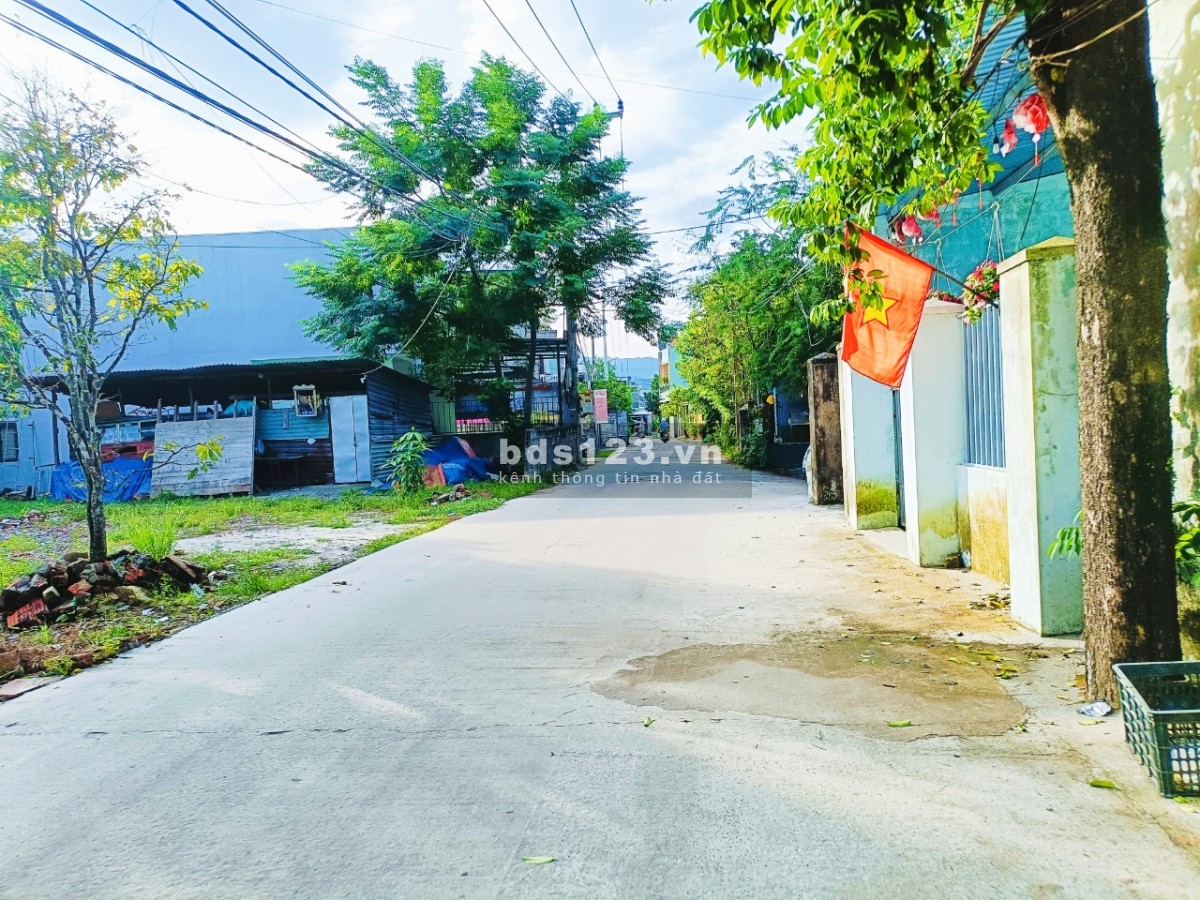 1,7x triệu nhà gần chợ, gần khu công nghiệp Hòa Khánh