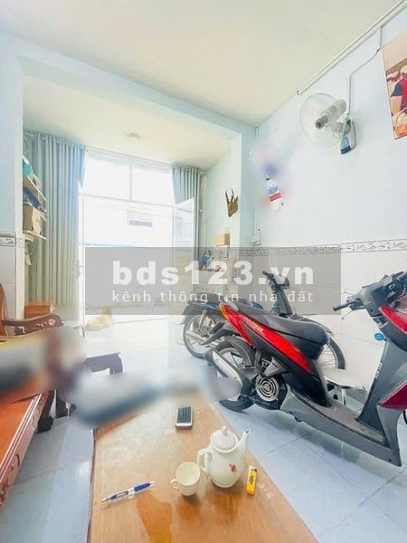 Bán nhà quận 10 Tô Hiển Thành giá 5,5ty + 42M2 + Nở hậu + Gần BIG C