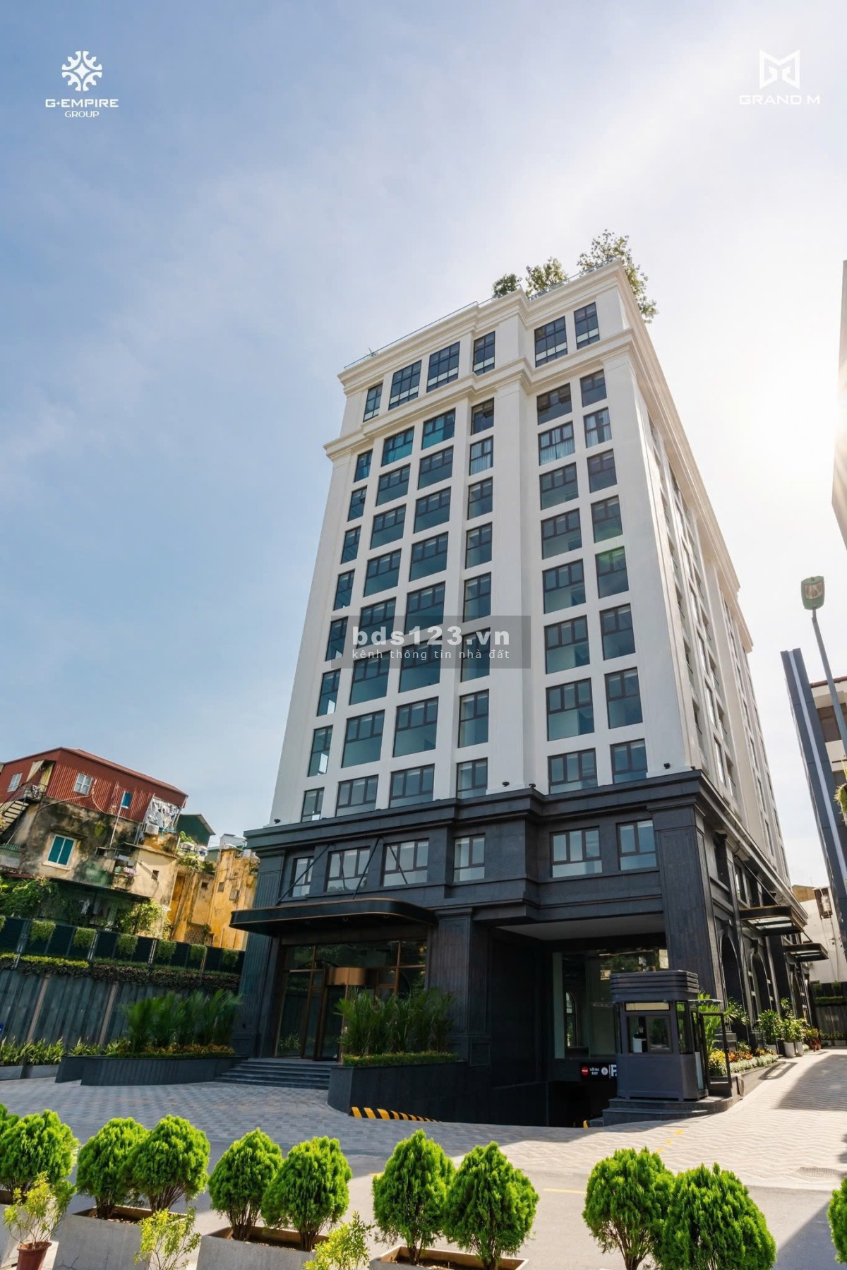 Gấp! Cho thuê mặt bằng tòa nhà The Gloria by Silk Path, số 8 Nguyên Hồng, Ba Đình, Hà Nội