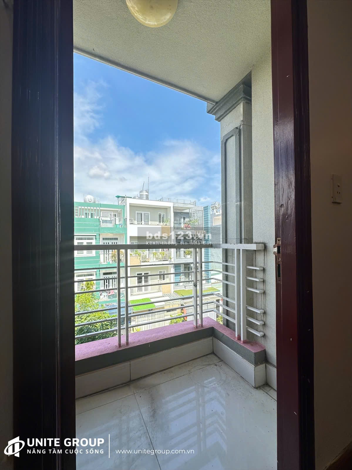 Cho thuê căn hộ studio 35m2 có ban công full nội thất tại KDC Phú Mỹ giá chỉ 5tr5