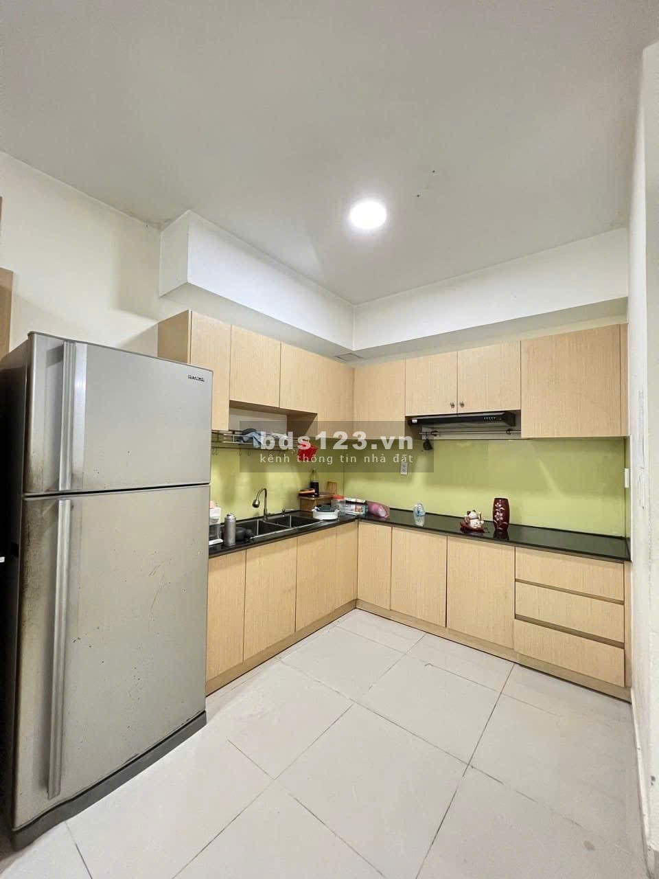 Chung cư Carillon 2, Trịnh Đình Thảo, Hòa Thạnh, Tân Phú, 83m2, 3pn, 2wc, 10tr5/tháng.