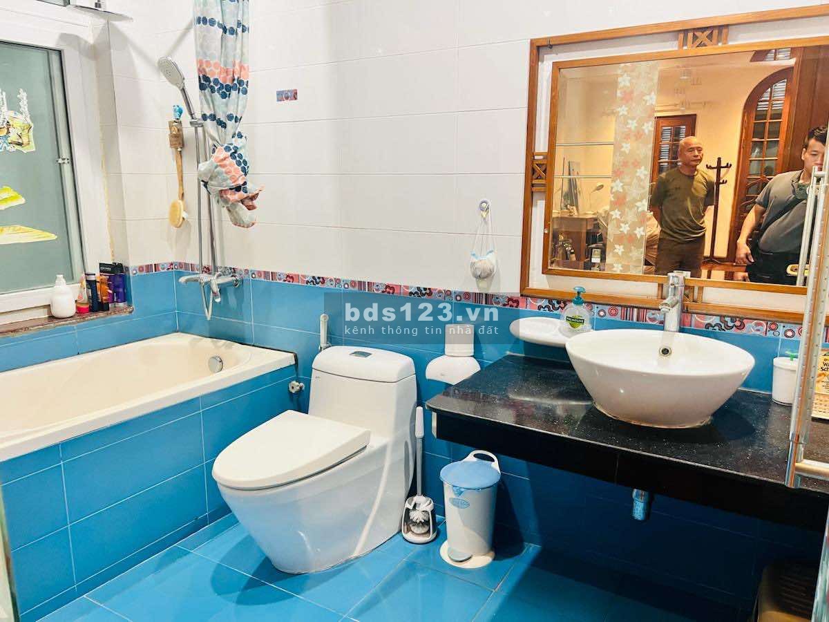 Biệt thự kiểu cổ - Trung tâm Ba Đình – Phố Linh Lang đẳng cấp - Khu VIP