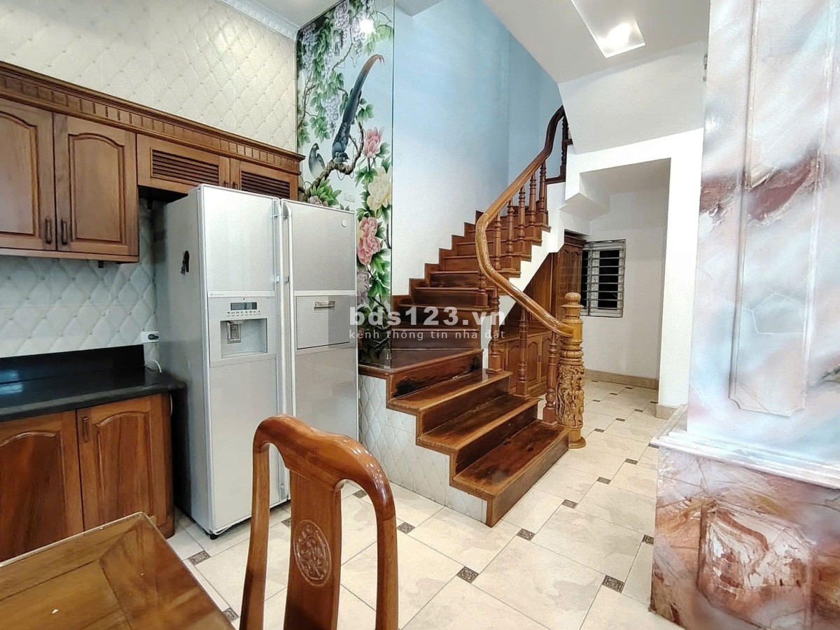 Bán siêu biệt thự lô góc Ba Đình – 141M2 - 3 Mặt thoáng - An ninh đảm bảo 24/7
