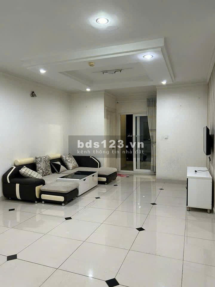 Chung cư RuBy Garden, Nguyễn Sỹ Sách, p15, TB: 135m2, 3p ngủ, 3wc NT 14tr